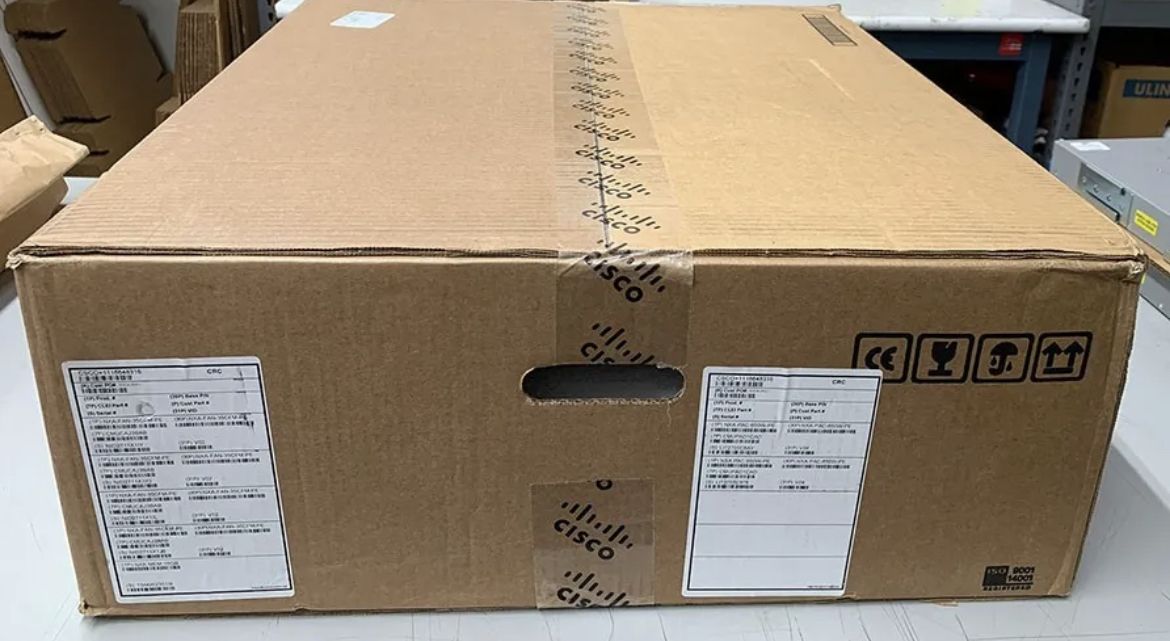 Коммутатор Cisco N9K-C93180LC-EX