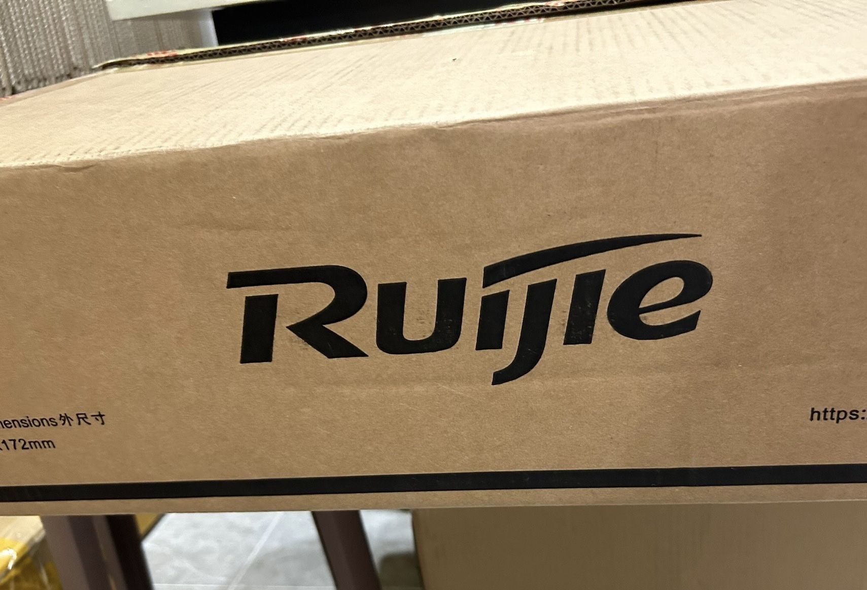 Коммутатор Ruijie RG-S6510-48VS8CQ