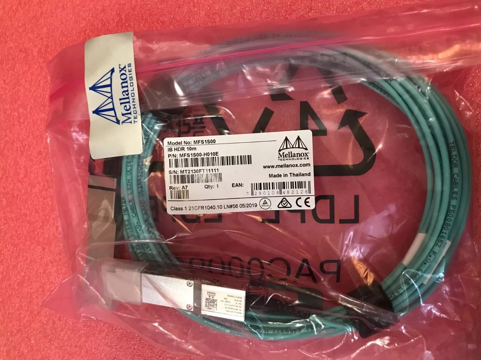 Трансивер-кабель Mellanox MFA1A00-E030 IB EDR up to 100Gb/s QSFP LSZH 30m