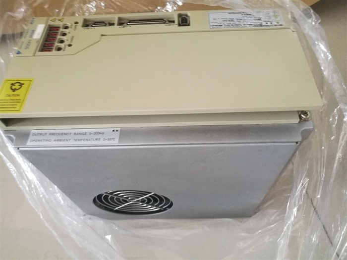 Модуль YASKAWA SGDH-50DE Servo Drive