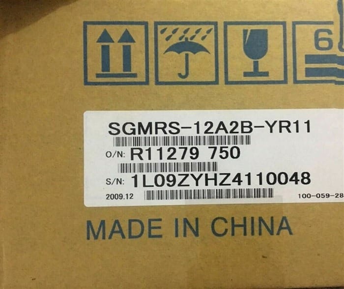 Модуль YASKAWA SGMRS-12A2B-YR11