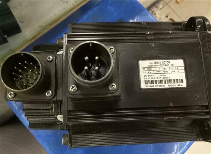 Модуль SGMGH-13DCA6F-OY Yaskawa AC servo motor SGMGH13DCA6FOY