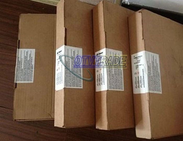 Модуль GE FANUC PLC IC697CGR935