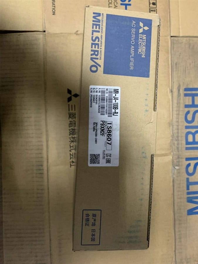 Модуль Mitsubishi Electric MR-J4-100B-RJ