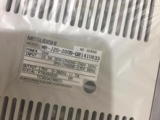Модуль Mitsubishi MR-J2S-200B-QR141U633