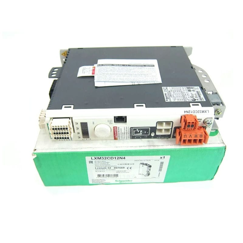 Модуль Schneider LXM32CD12N4