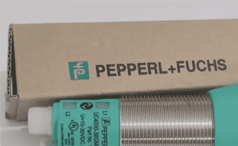 Модуль Pepperl+Fuchs UC4000-30GM-2EP-IO-V15