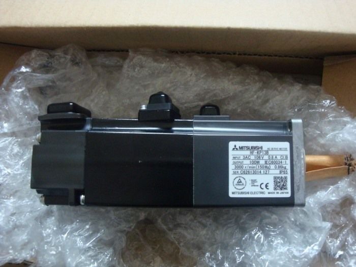 Модуль MITSUBISHI AC SERVO MOTOR HF-KP13B HFKP13B ORIGINAL