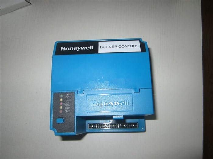 Модуль Honeywell RM7840L-1018