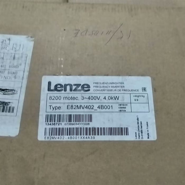 Модуль Lenze E82MV402_4B001