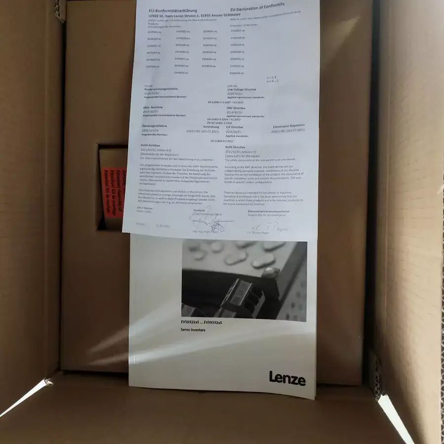 Модуль Lenze E82EV752_4C240