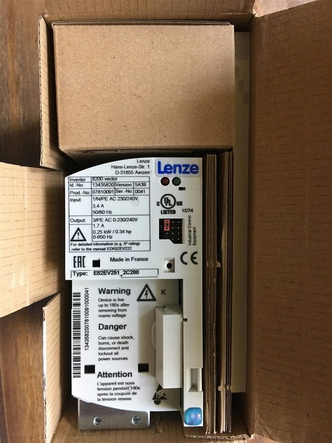 Модуль Lenze E82EV251_2C200