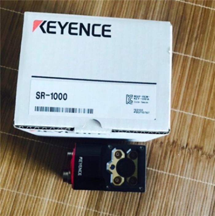 Модуль KEYENCE SR-1000 Automatic Focus Code Reader
