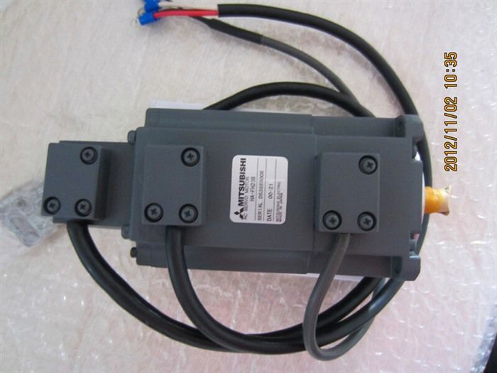 Модуль MITSUBISHI AC SERVO MOTOR HA-FH23B