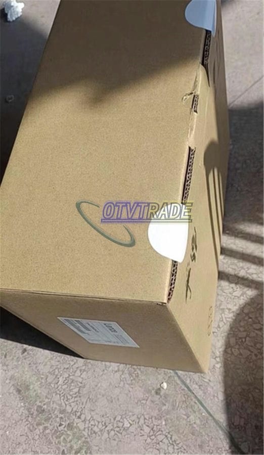 Модуль LENZE EVS9329-EPV004 EVS9329EPV004 EVS9329KEPV004 Inverter