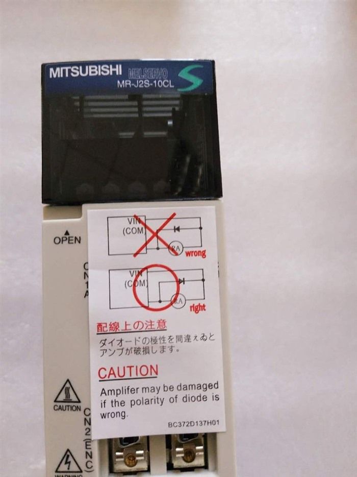 Модуль MITSUBISHI AC SERVO DRIVER MR-J2S-10CL MRJ2S10CL