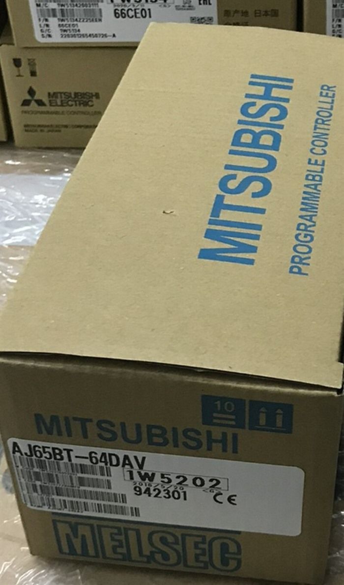 Модуль Mitsubishi AJ65BT-64DAV CC-LINK Programmable Logic Controller DC Converter Unit