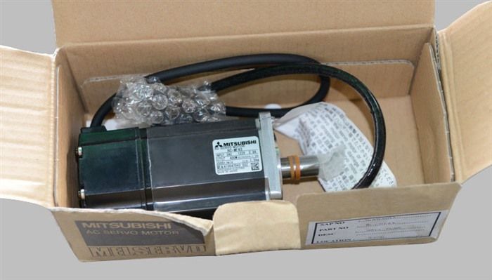 Модуль MITSUBISHI AC SERVO MOTOR HC-MF43 ORIGINAL