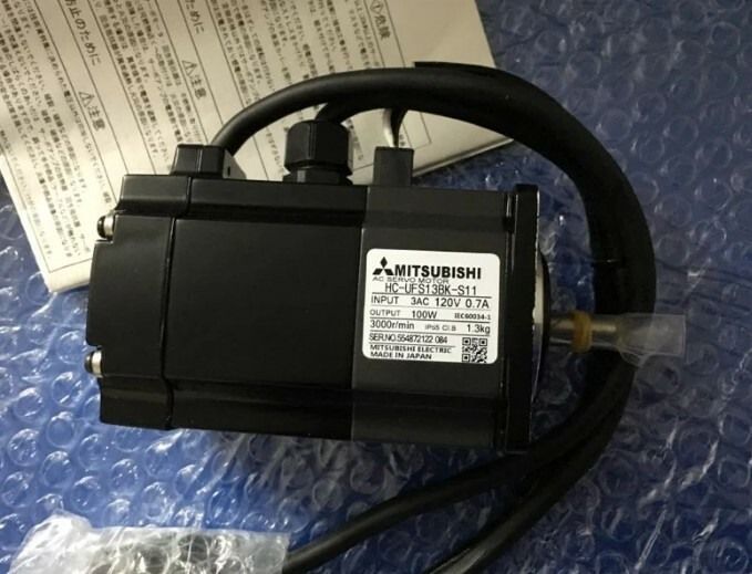 Модуль MITSUBISHI AC SERVO MOTOR HC-UFS13BK-S11