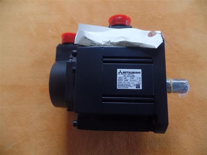 Модуль MITSUBISHI AC SERVO MOTOR HC-SFS52BK HCSFS52BK ORIGINAL FREE
