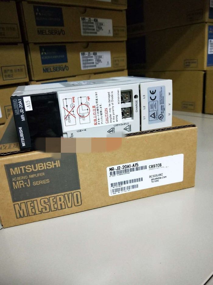 Модуль MITSUBISHI AC SERVO DRIVER MR-J2-20A1-A15