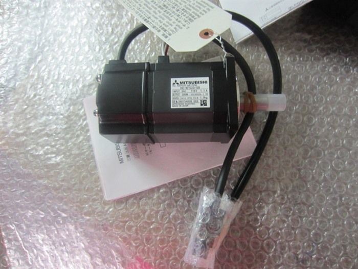 Модуль MITSUBISHI AC SERVO MOTOR HC-KFS23-S9 ORIGINAL