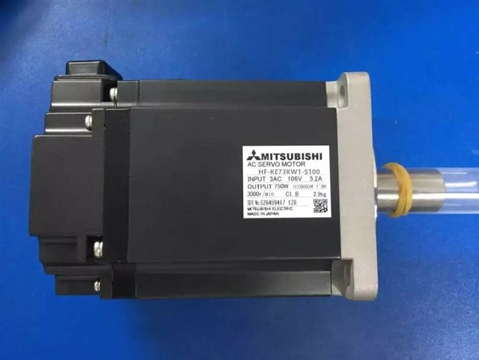 Модуль MITSUBISHI AC SERVO MOTOR HF-KE73KW1-S100 HFKE73KW1S100 FREE