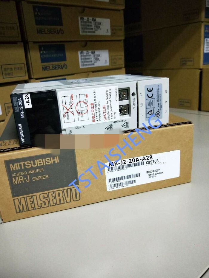 Модуль MITSUBISHI AC SERVO DRIVER MR-J2-20A-A28