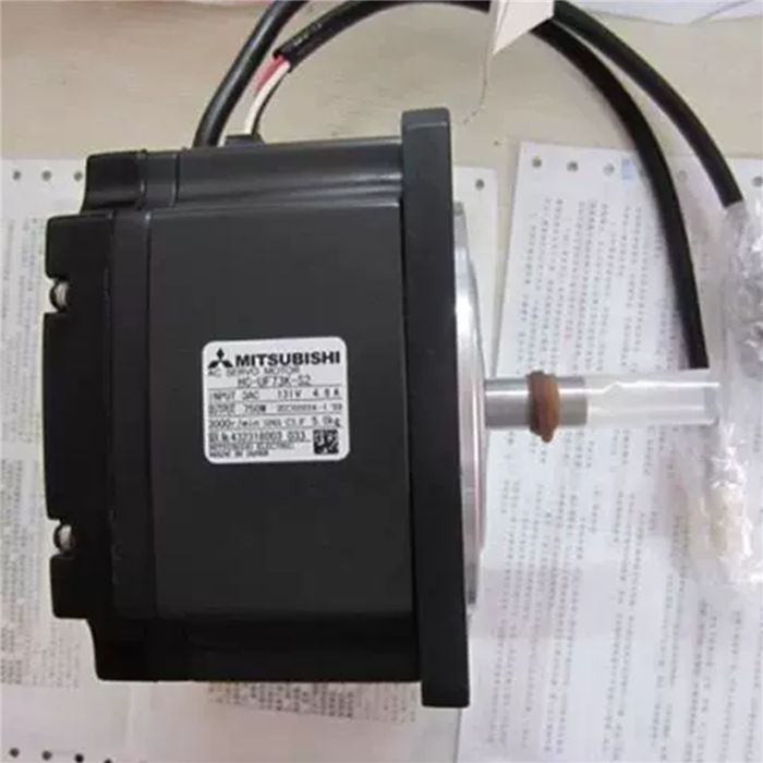 Модуль Mitsubishi HC-UF73K-S2 Servo Motor