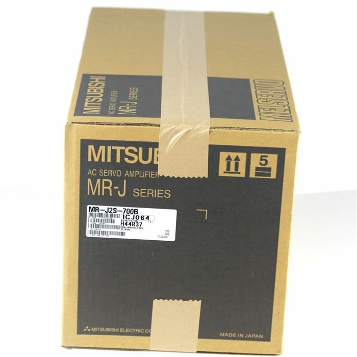 Модуль MITSUBISHI MR-J2S-700B Servo Driver