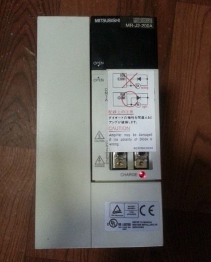 Модуль MITSUBISHI AC SERVO DRIVER MR-J2-200A MRJ2200A ORIGINAL FREE