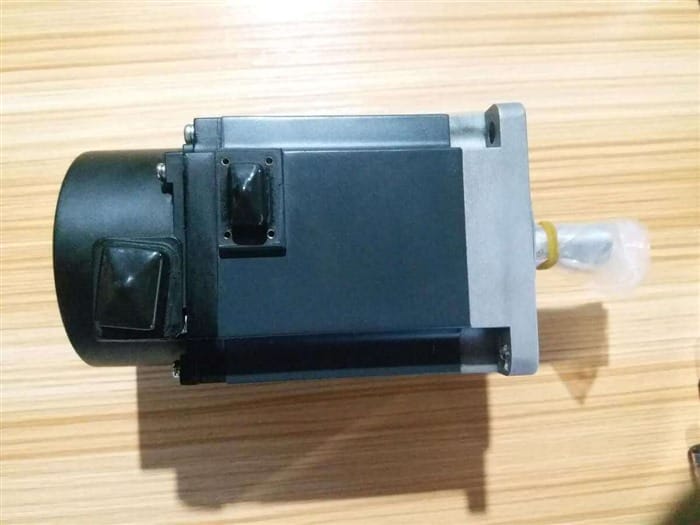 Модуль Mitsubishi HF-KP73BJKW04-S2
