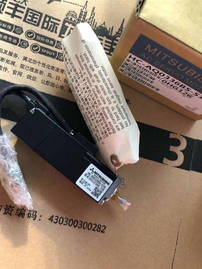 Модуль MITSUBISHI AC SERVO MOTOR HC-AQ0336BS-S18