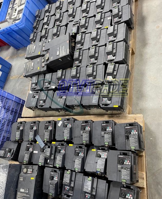 Модуль Mitsubishi Inverter FR-A740-160K-CHT