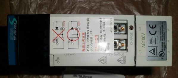 Модуль MITSUBISHI AC SERVO DRIVER MR-J2S-20A1 ORIGINAL