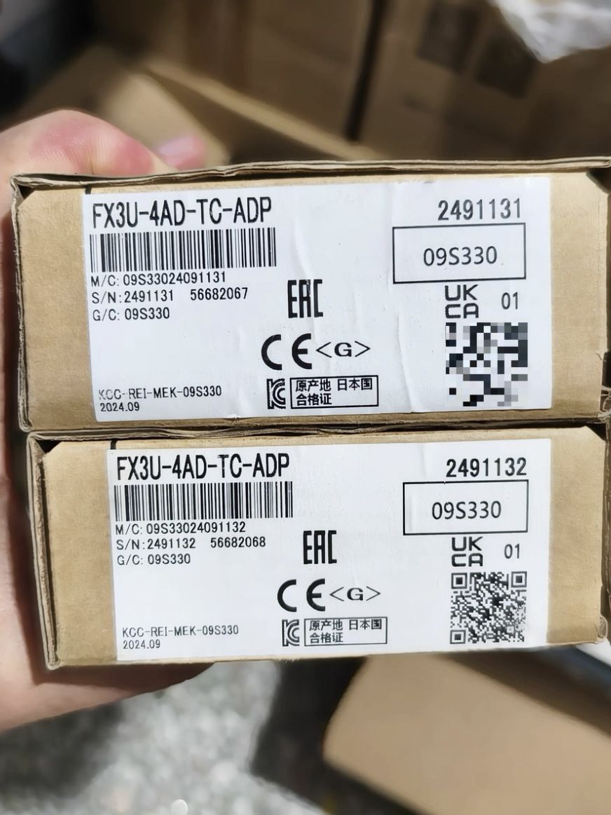 Модуль Mitsubishi Electric FX3U-4AD-TC-ADP
