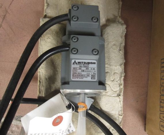 Модуль MITSUBISHI AC SERVO MOTOR HA-FH053 HAFH053