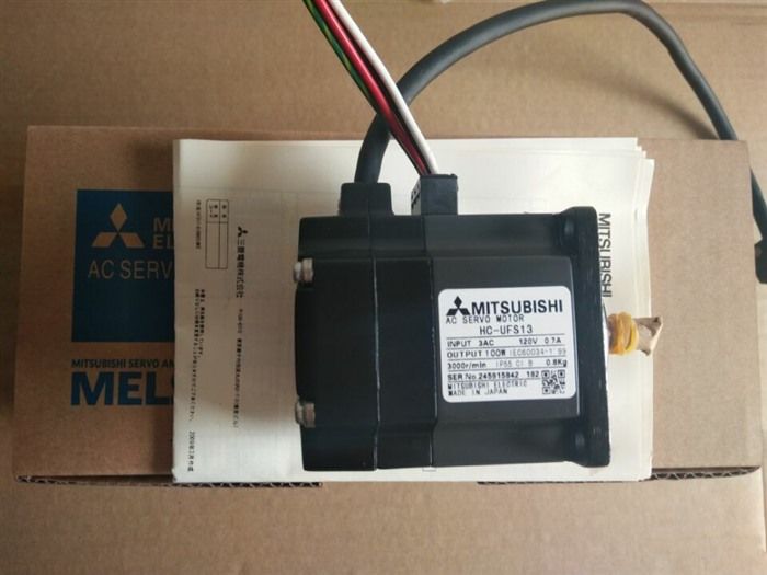 Модуль MITSUBISHI AC SERVO MOTOR HC-UFS13 HCUFS13 ORIGINAL