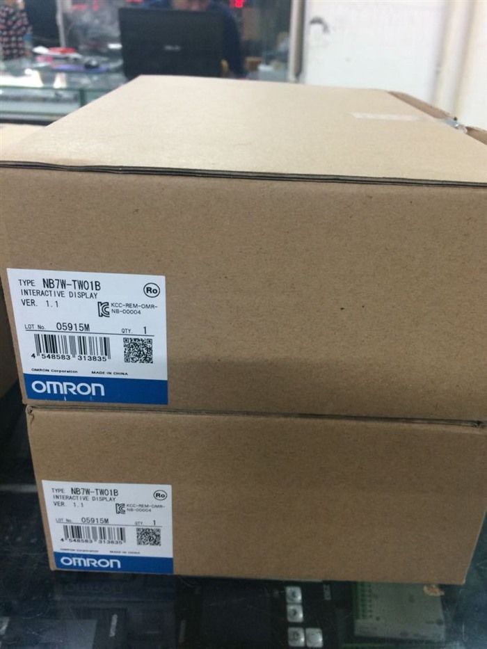 Модуль ORIGINAL OMRON TOUCH PANEL NB7W-TW01B NB7WTW01B