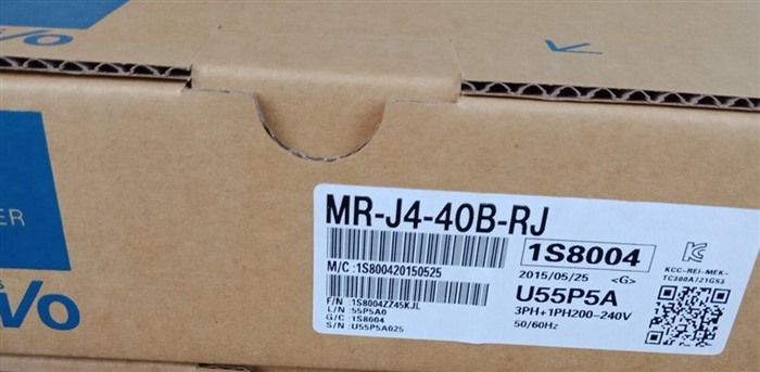 Модуль Mitsubishi MR-J4-40B-RJ Servo Drive