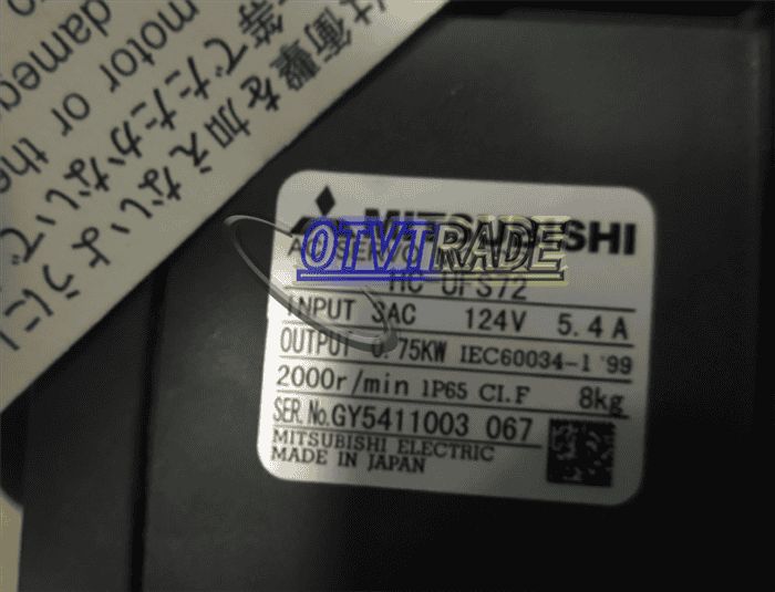 Модуль MITSUBISHI HC-UFS72 HCUFS72 Servo Motor In Box