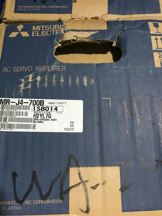 Модуль Mitsubishi Electric MR-J4-700B-MB011U017