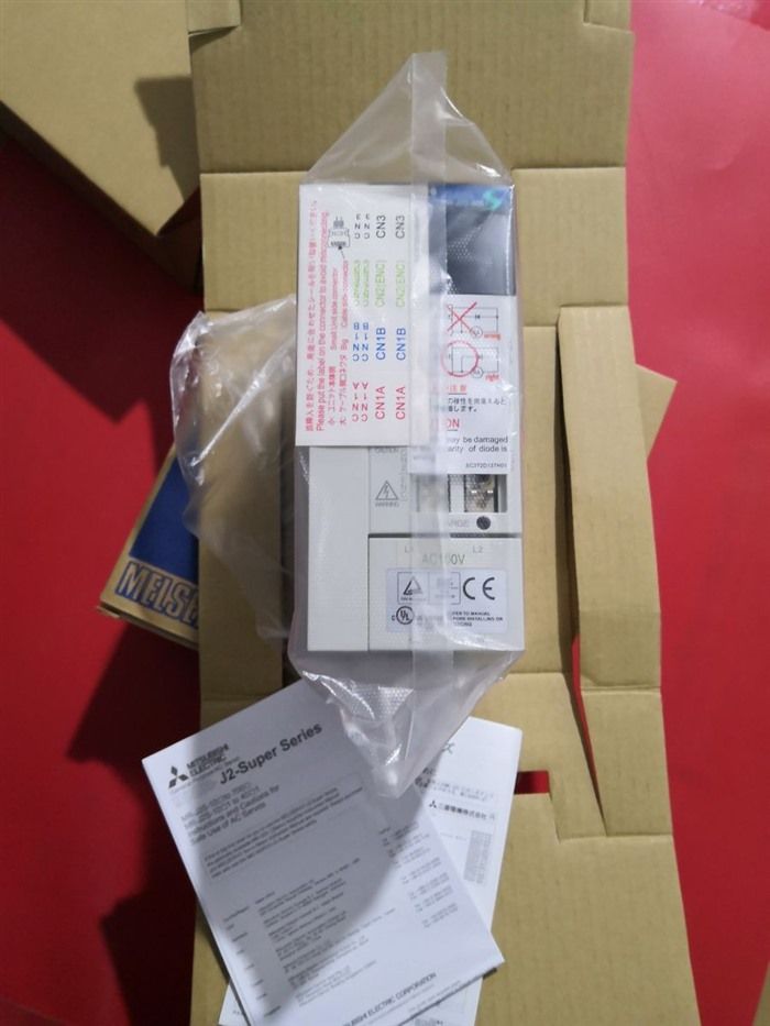 Модуль MITSUBISHI AC SERVO DRIVER MR-J2S-40B1 ORIGINAL