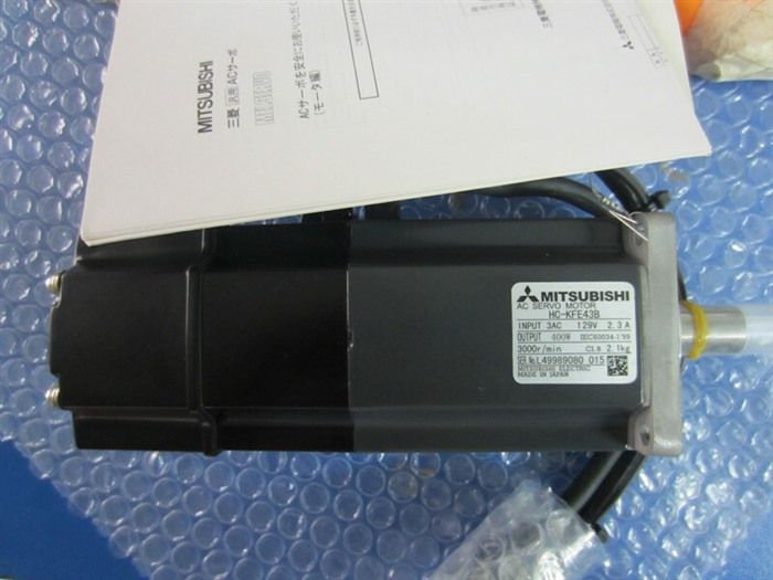 Модуль MITSUBISHI SERVO MOTOR HC-KFE43B ORIGINAL