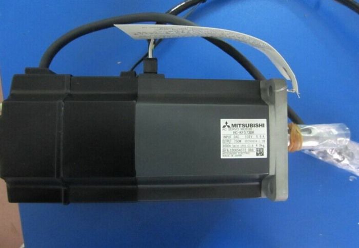 Модуль MITSUBISHI AC SERVO MOTOR HC-KFE73BK
