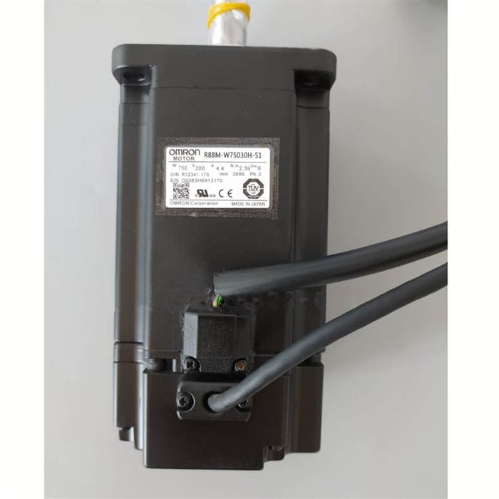 Модуль Omron R88M-W75030H-S1