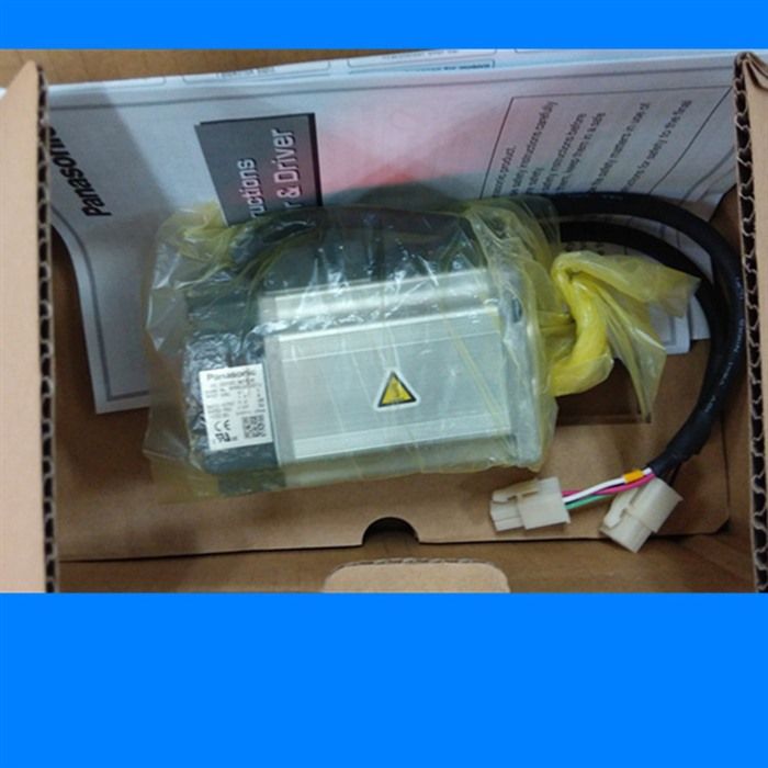 Модуль PANASONIC AC SERVO MOTOR MHMD022P1C ORIGINAL