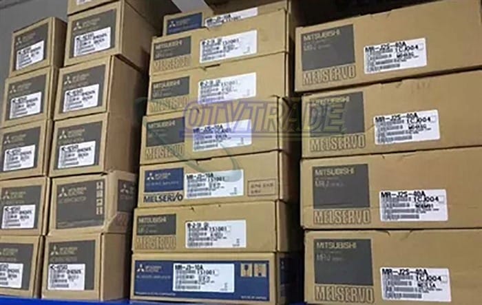 Модуль MITSUBISHI Servo Drive MR-J4W3-1010B
