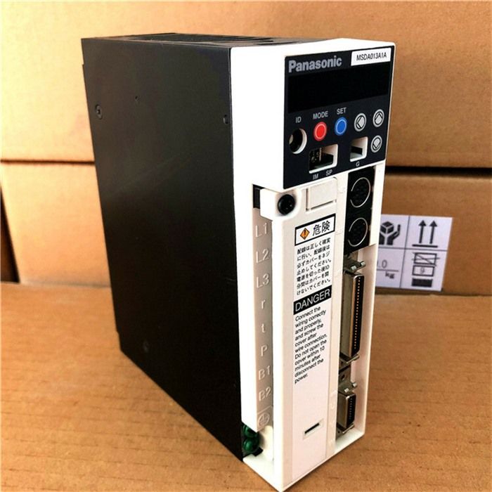Модуль ORIGINAL PANASONIC AC SERVO DRIVER MSDA021A1A
