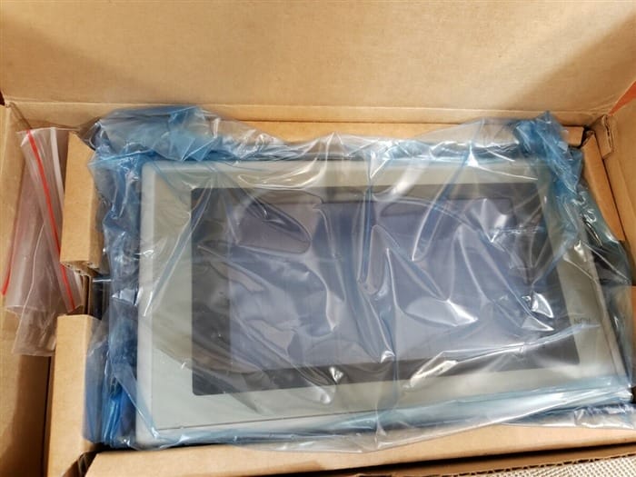 Модуль Omron NT21-ST121-E